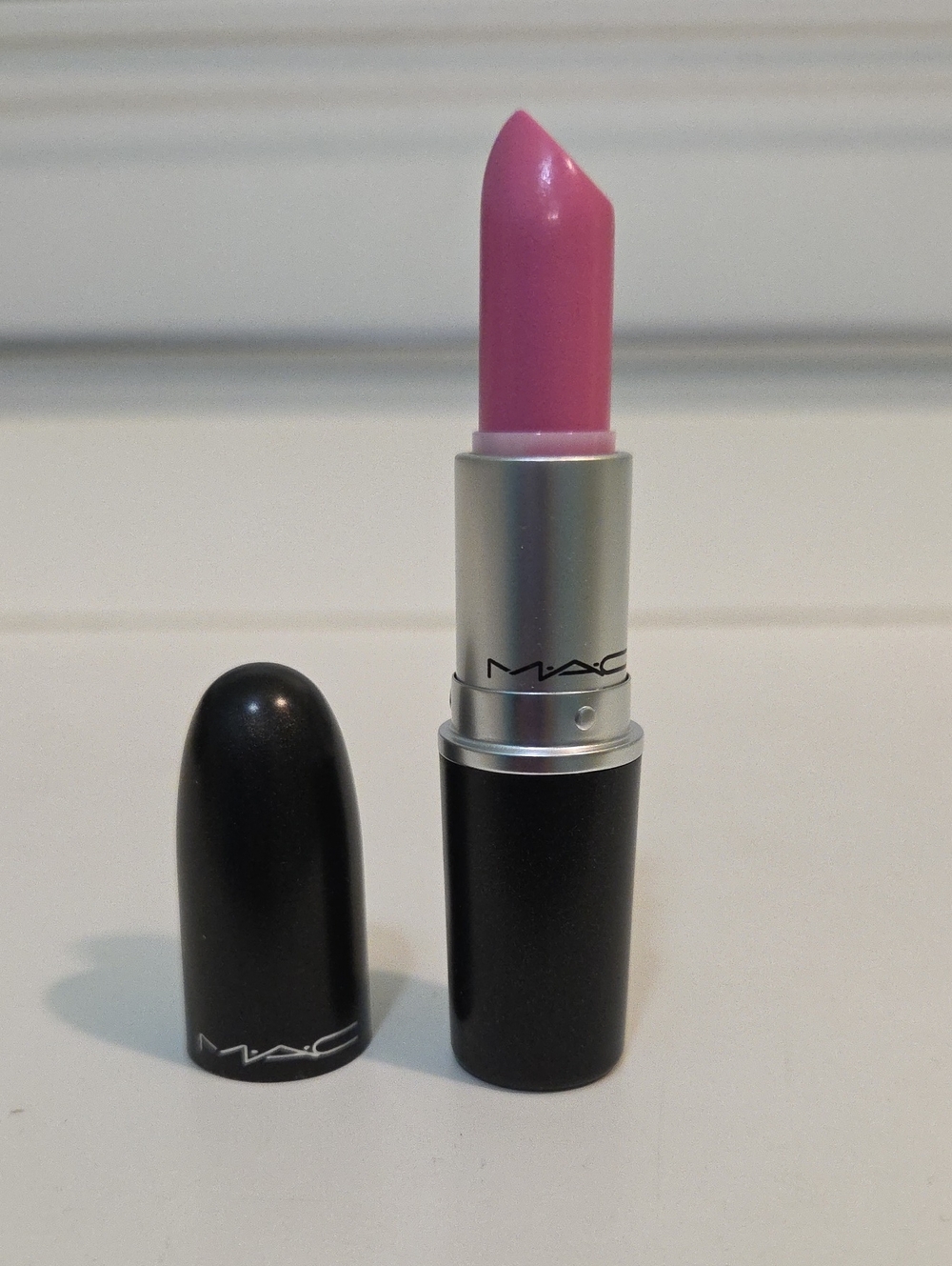 MAC #117 Saint Germain Amplified Creme Lipstick  Discontinued Original Version